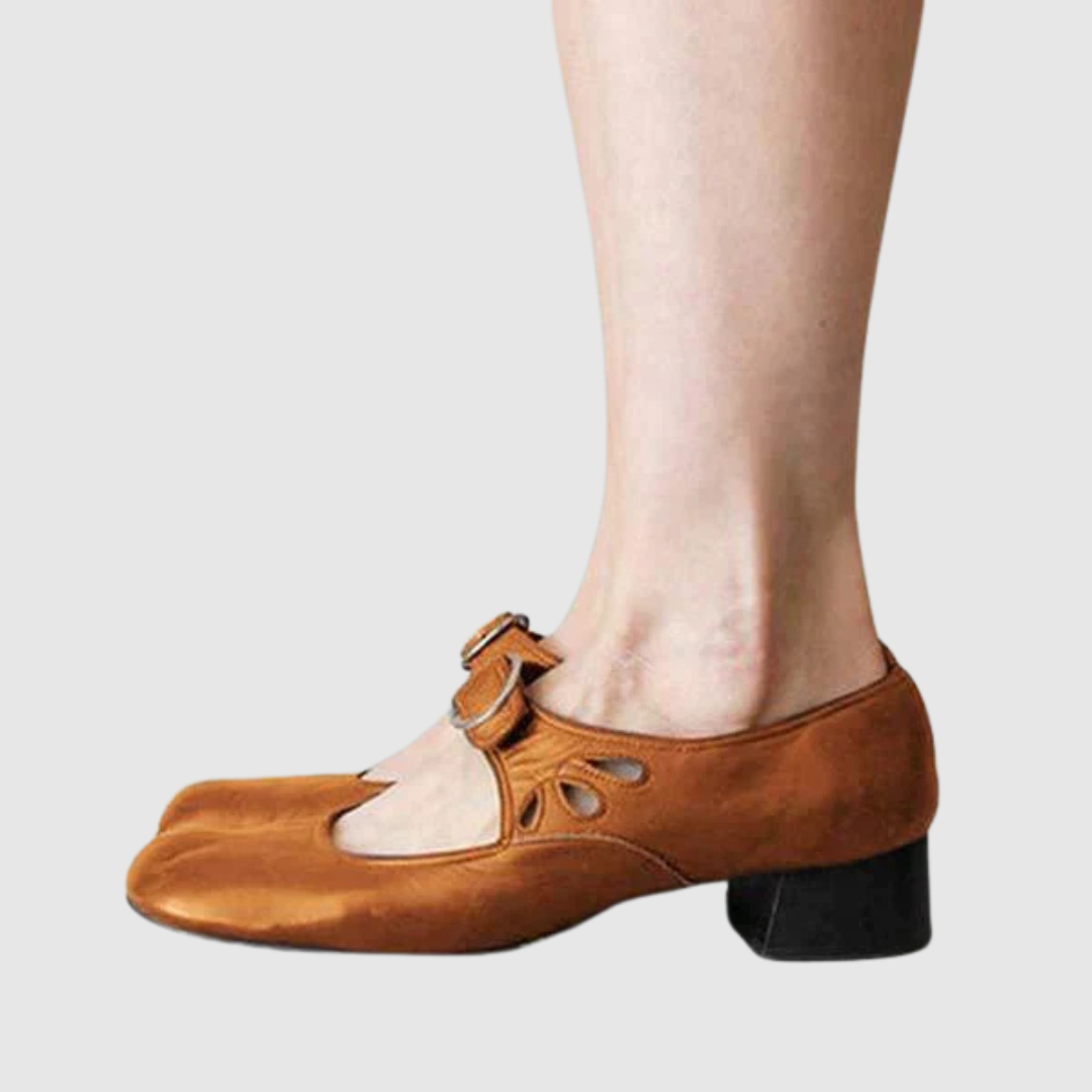 Daisy - Mary Jane in pelle